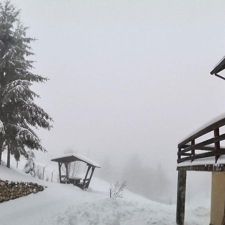 Villa La Kaifas Fundata Esterno foto